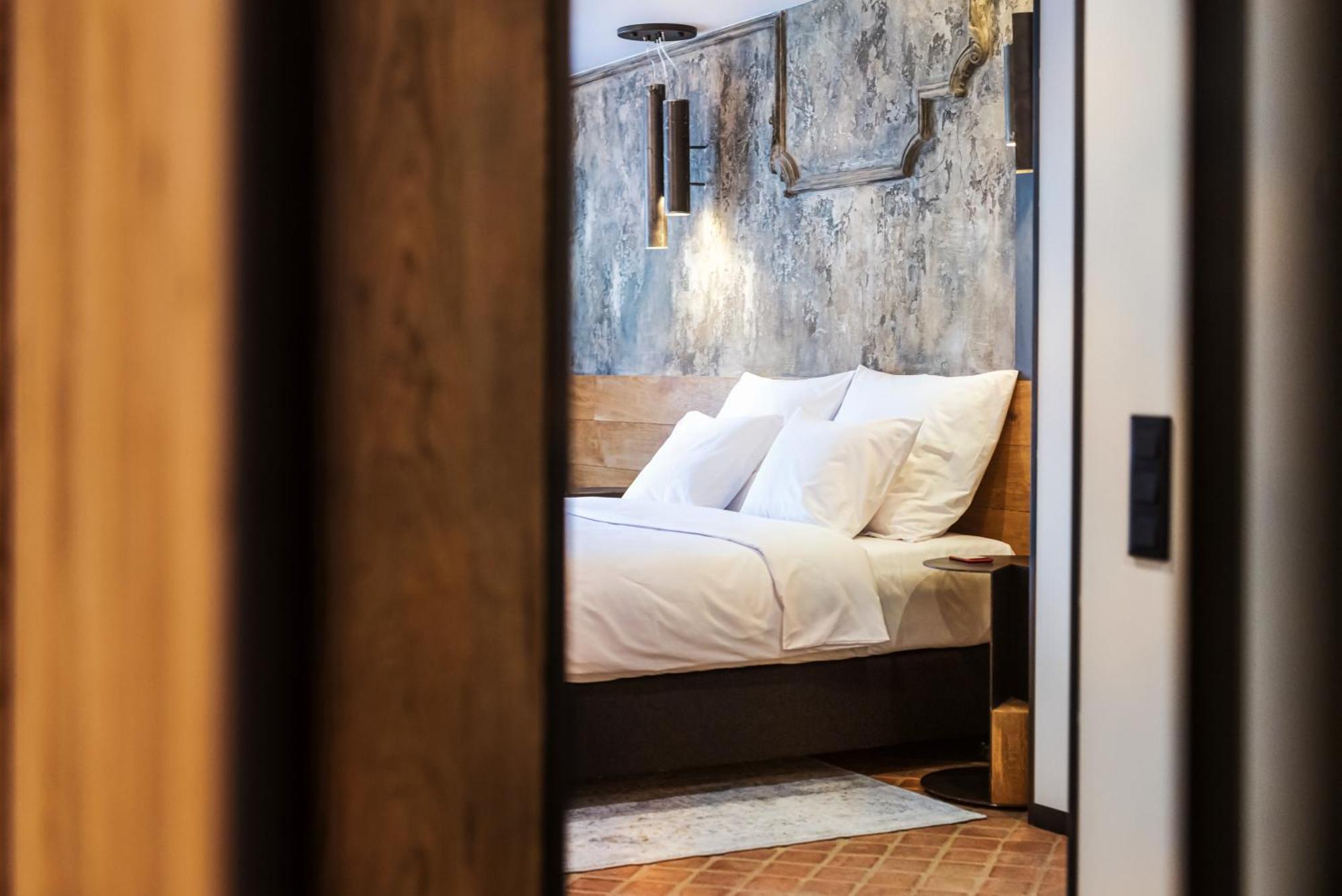 Nomadic Urban Premium Suites Cracovia Esterno foto