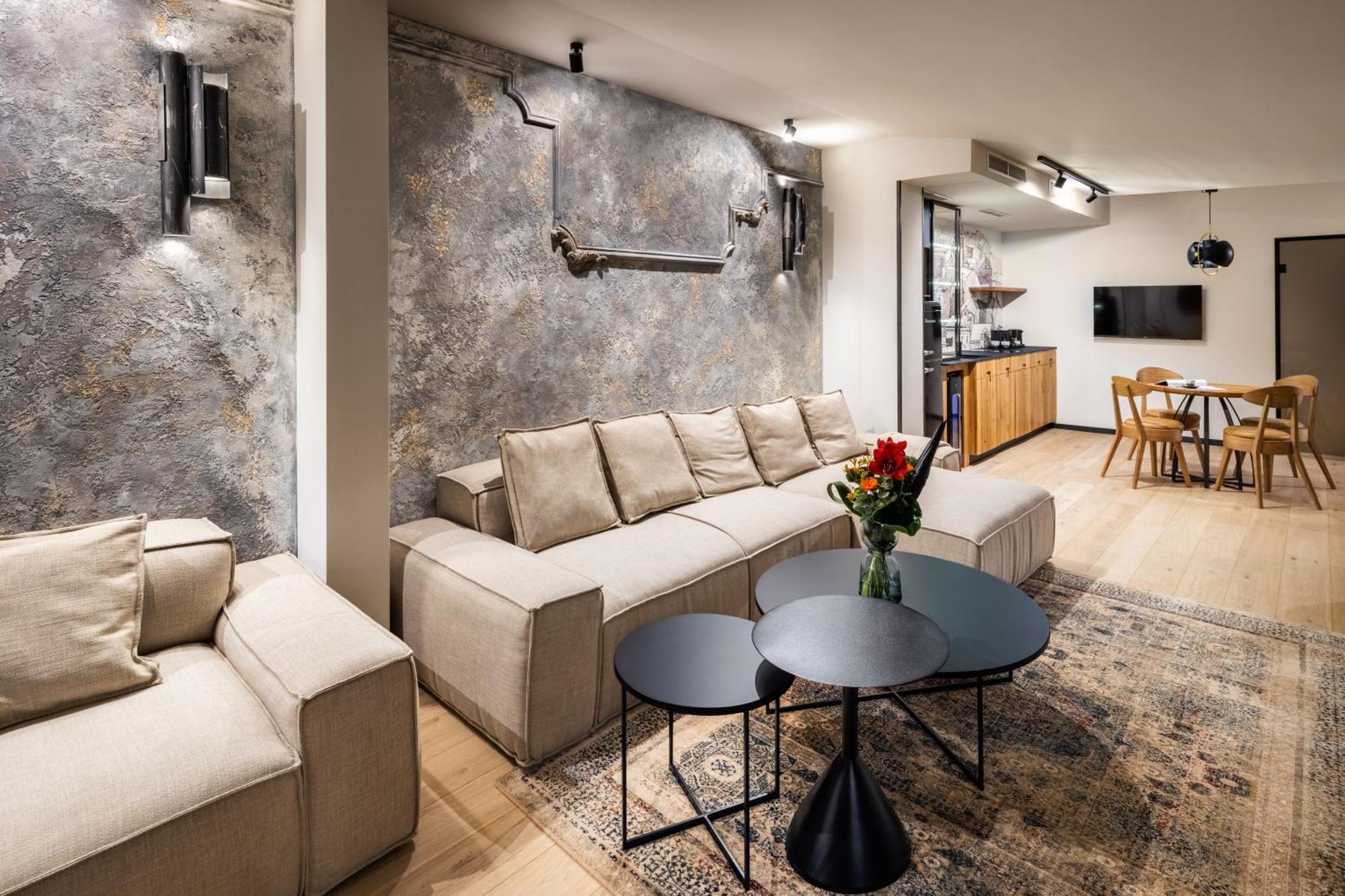 Nomadic Urban Premium Suites Cracovia Esterno foto