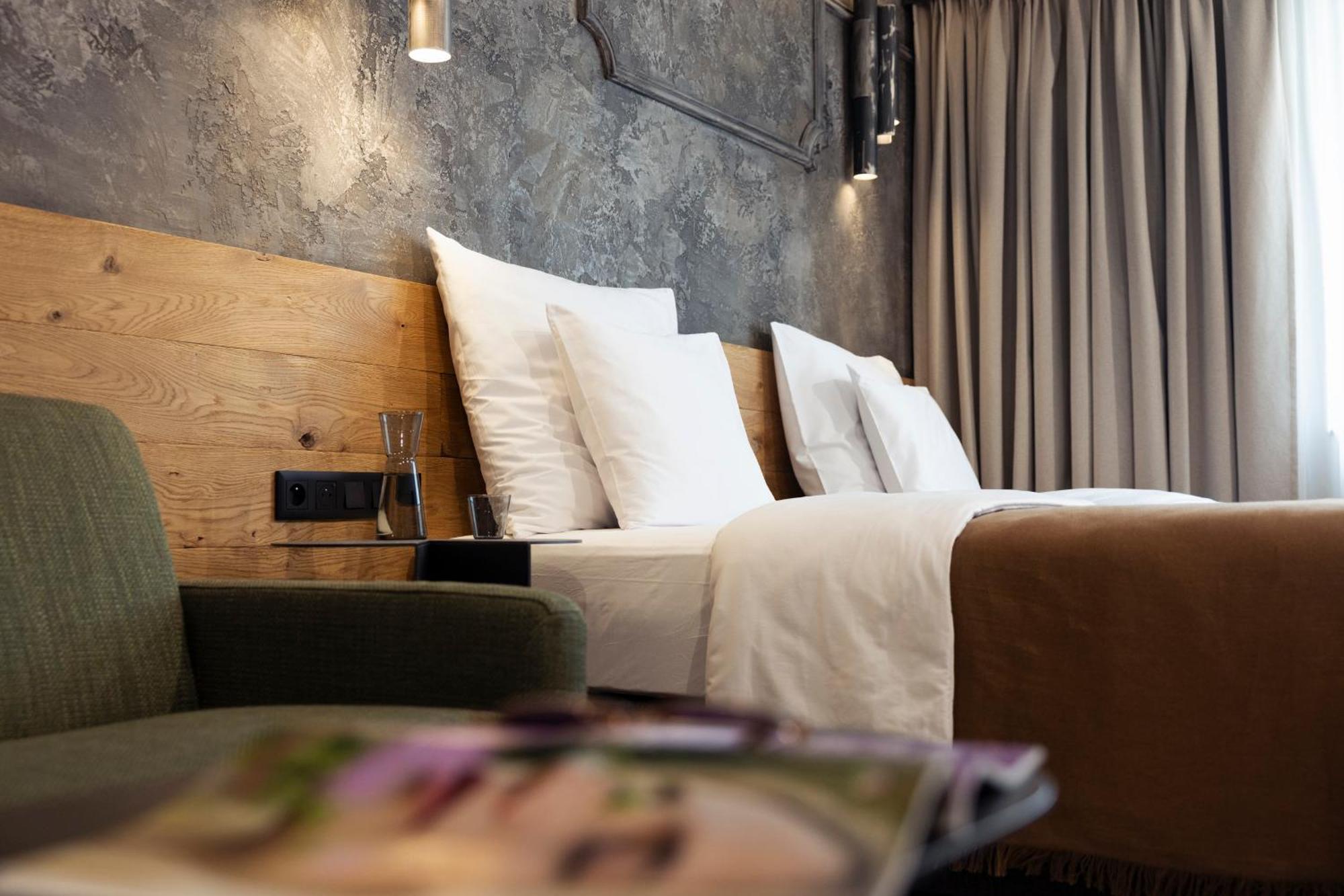 Nomadic Urban Premium Suites Cracovia Esterno foto