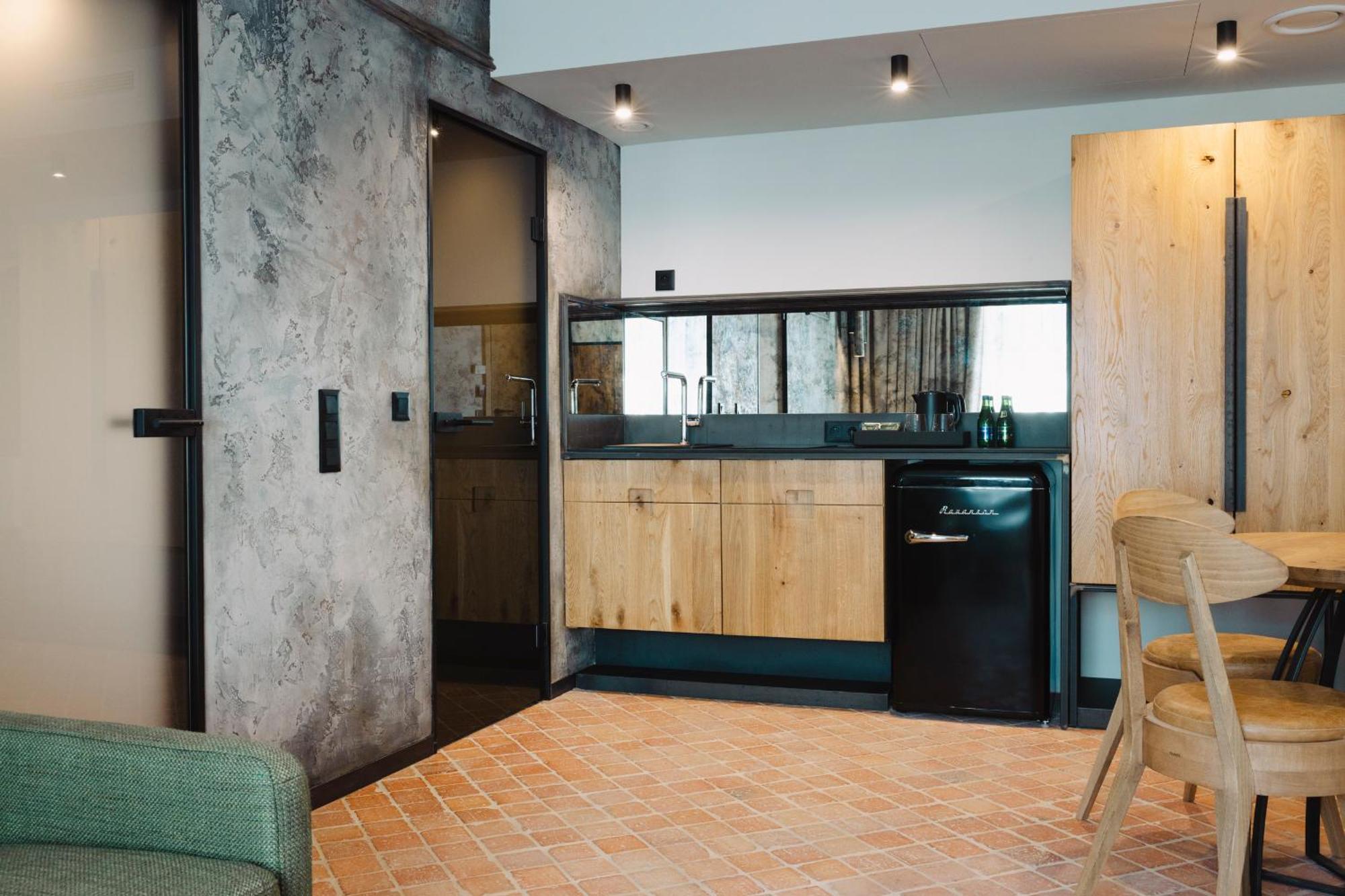 Nomadic Urban Premium Suites Cracovia Esterno foto