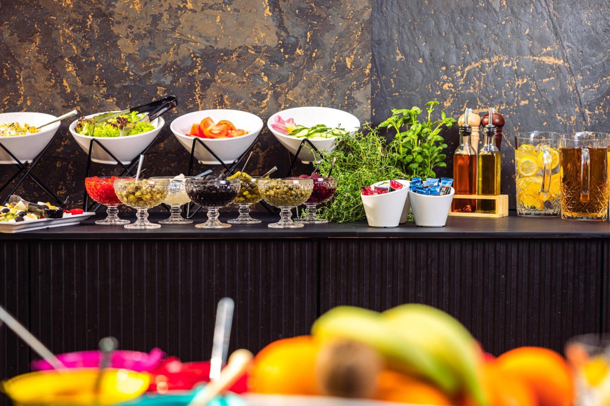 Nomadic Urban Premium Suites Cracovia Esterno foto